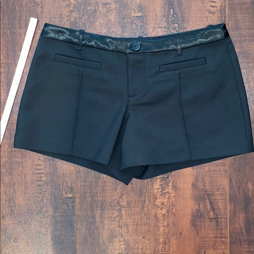 Guess black shorts size 23
